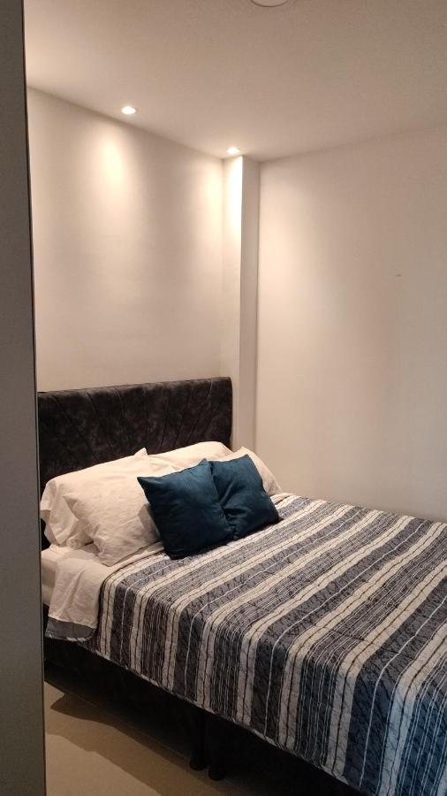 Apartment 202-comodo Y Moderno De 2 En La Mejor Zona Centrica De *